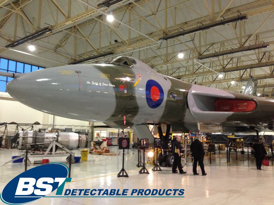 221622_556030111098328_1716544010_n